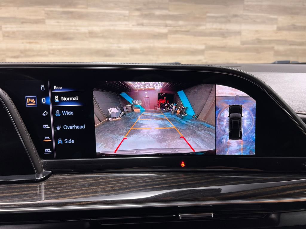 Used 2021 Cadillac Escalade ESV Premium Luxury w/ Driver Assist Tech Package AWD/4WD image 10