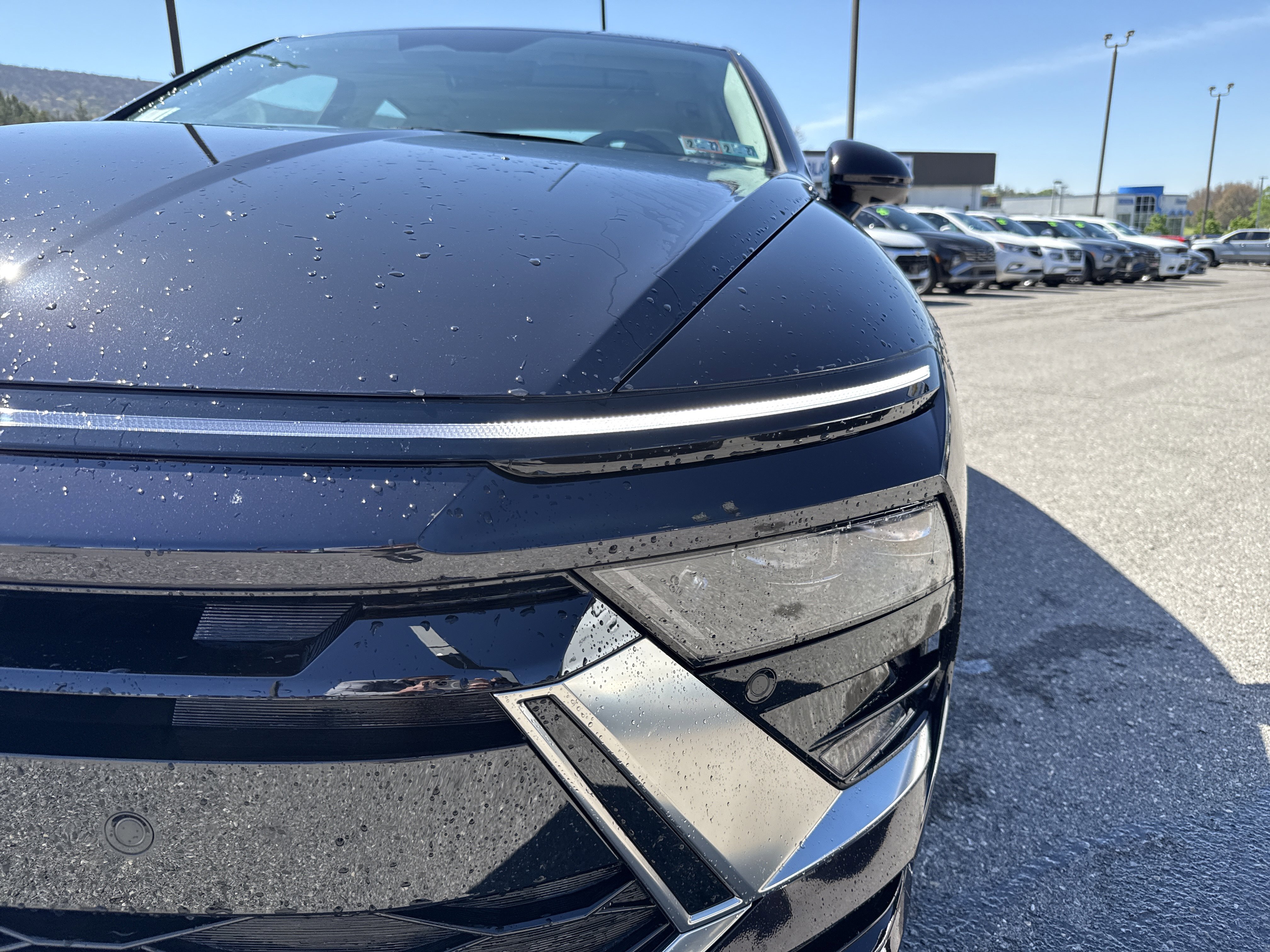 Certified 2025 Hyundai Sonata Limited FWD image 9