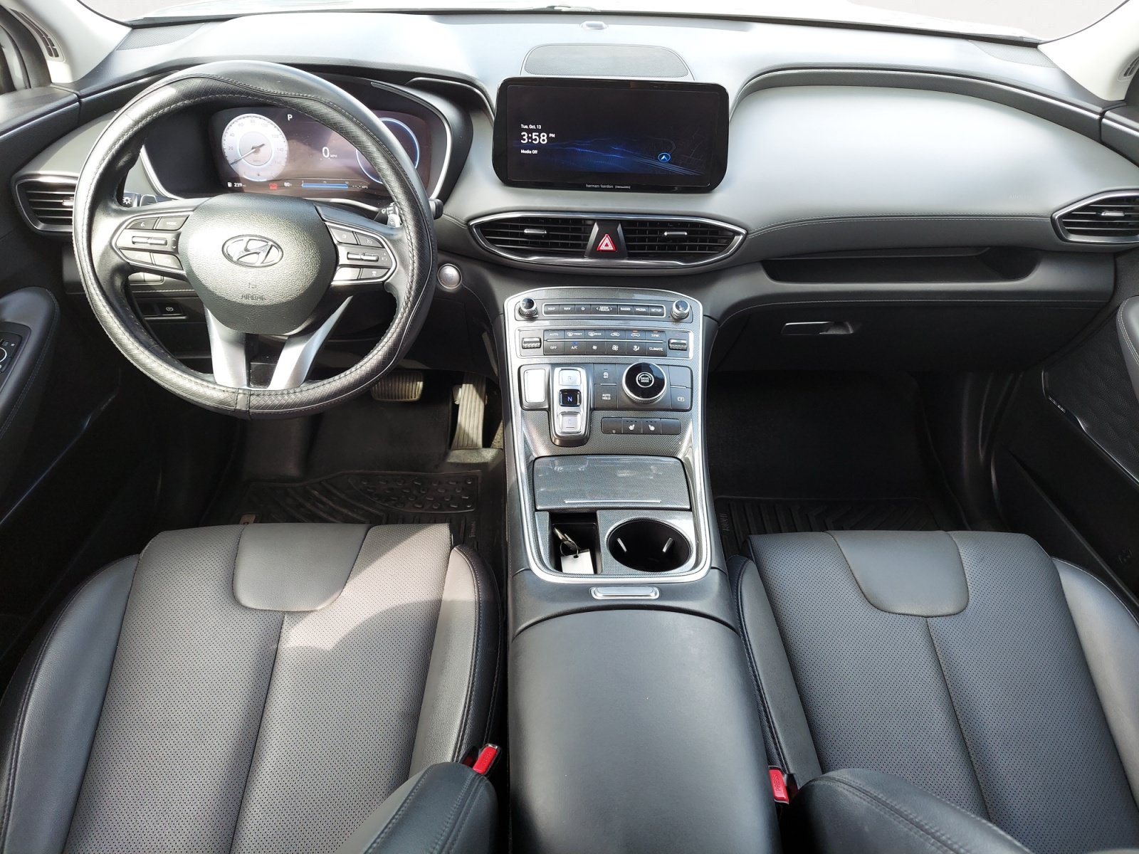 Used 2023 Hyundai Santa Fe SEL w/ Premium Package FWD image 3