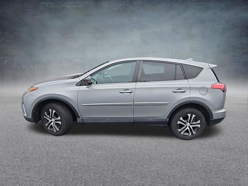 Used 2018 Toyota RAV4 LE w/ All Weather Liner Package AWD/4WD image 4