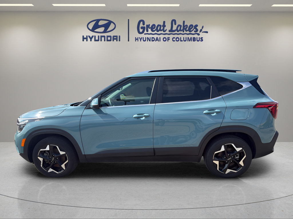 Used 2024 Kia Seltos EX AWD/4WD image 2