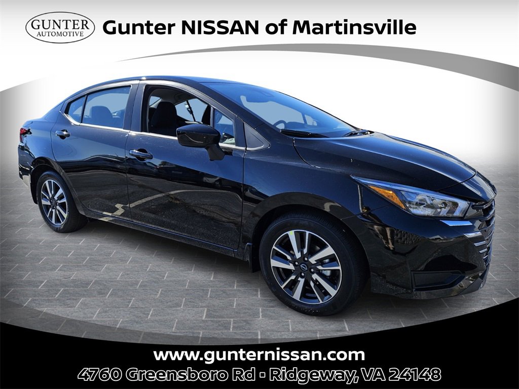 New 2025 Nissan Versa SV w/ Trunk Package