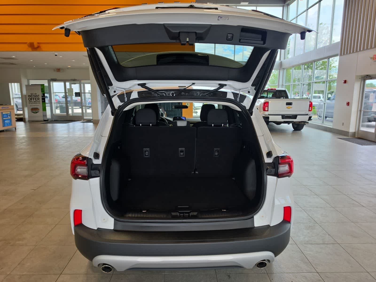 Used 2023 Ford Escape Active FWD image 30