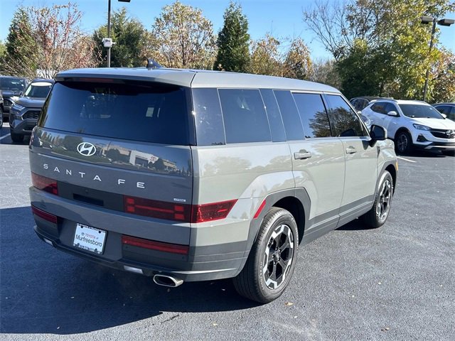 Used 2024 Hyundai Santa Fe SE image 4