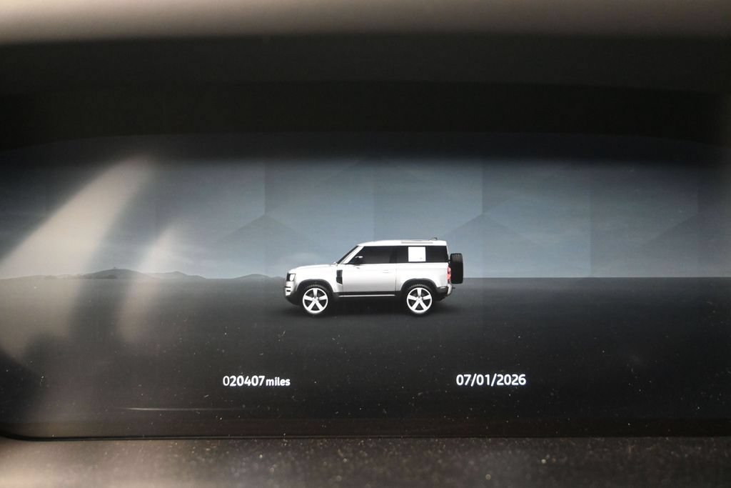 Used 2023 Land Rover Defender 90 V8 AWD/4WD image 12