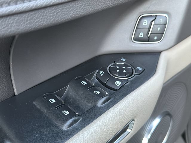 Used 2021 Ford Expedition XLT RWD image 25
