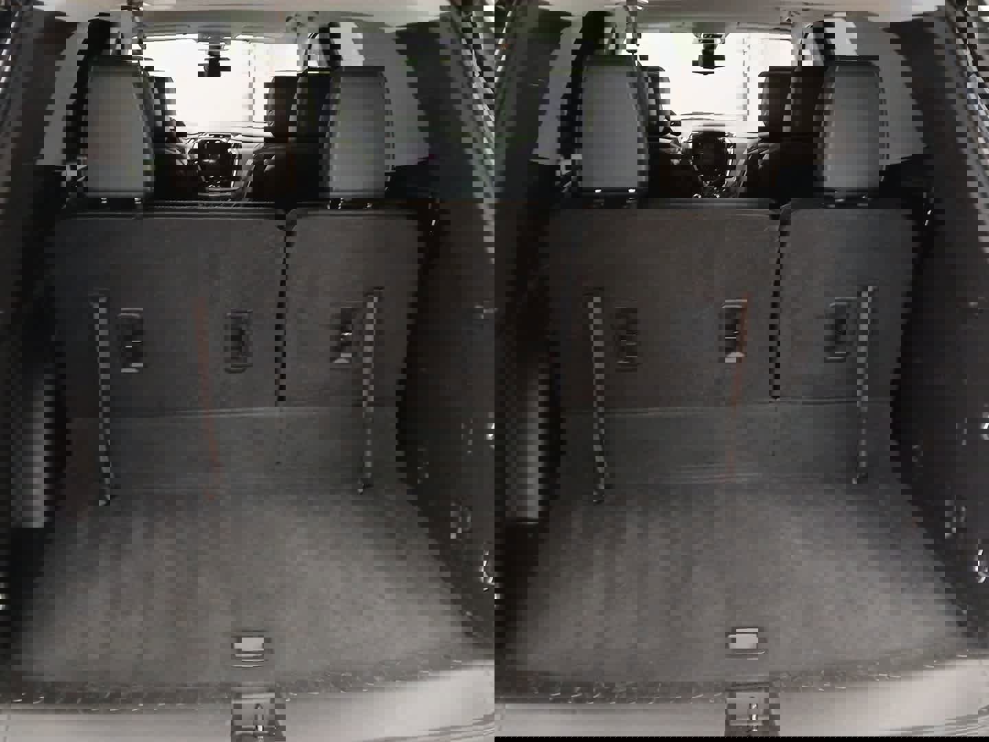 Used 2019 Chevrolet Traverse RS image 6