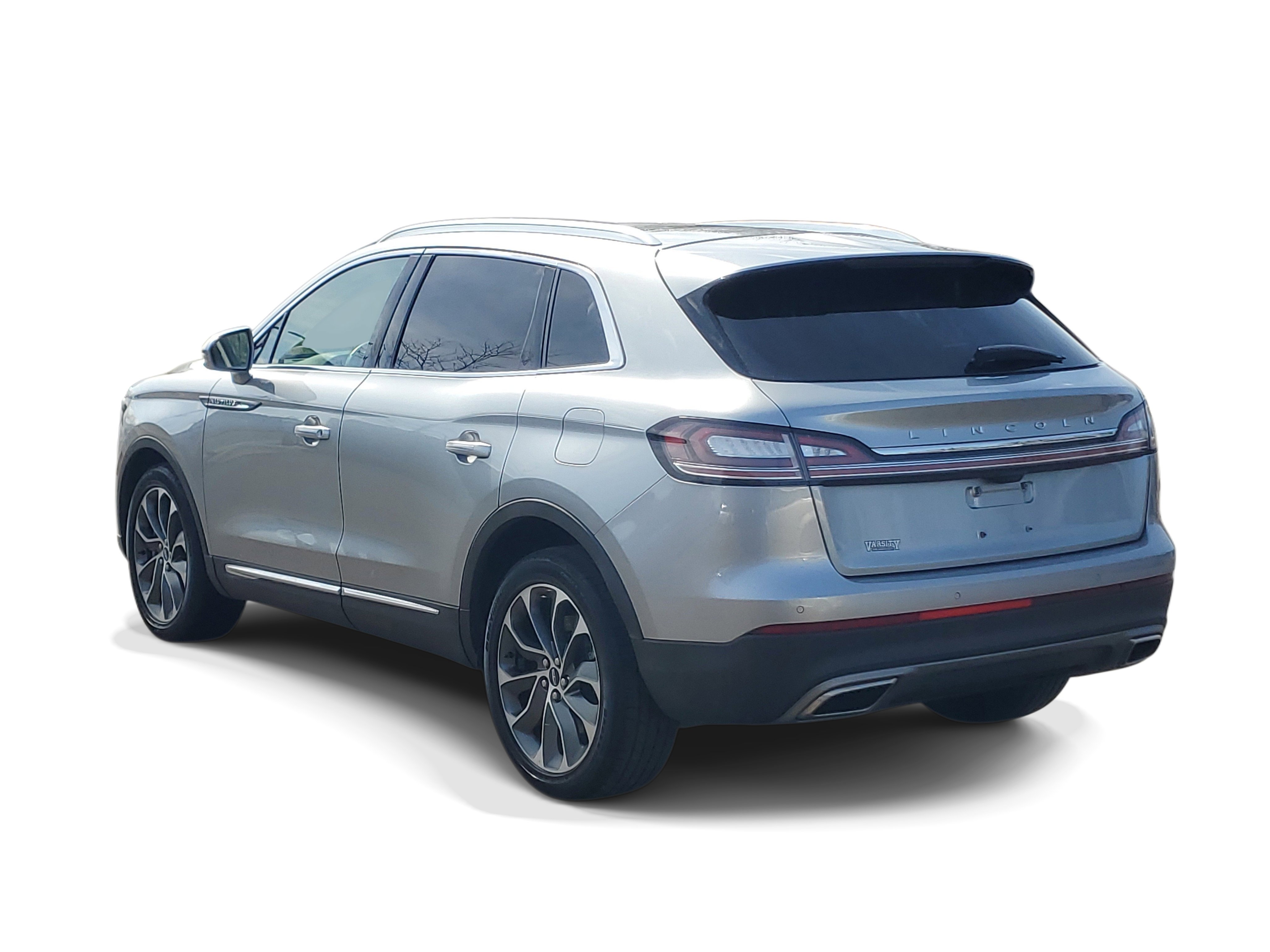 Certified 2023 Lincoln Nautilus Reserve w/ Luxury Package AWD/4WD image 4