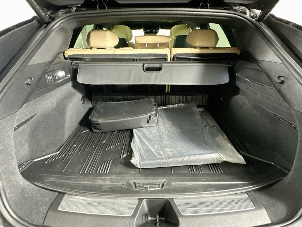 Certified 2026 Cadillac Lyriq Signature Luxury w/ Nappa Leather Package AWD/4WD image 31