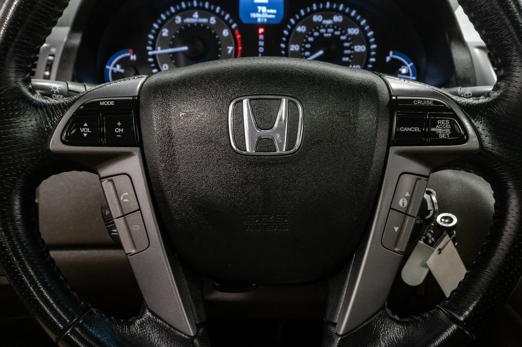 Used 2011 Honda Odyssey Touring image 16