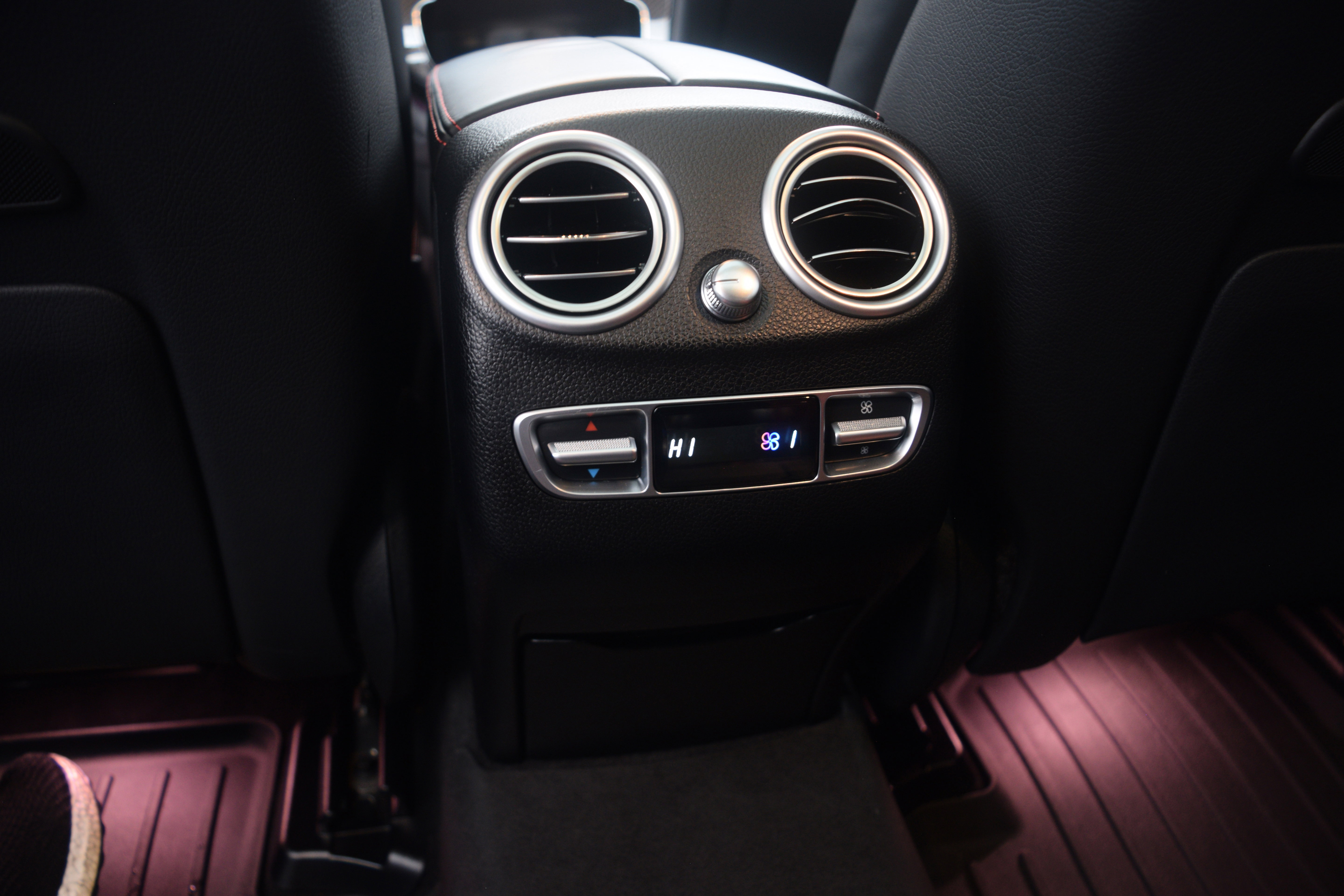 Used 2021 Mercedes-Benz GLC 63 AMG 4MATIC image 35