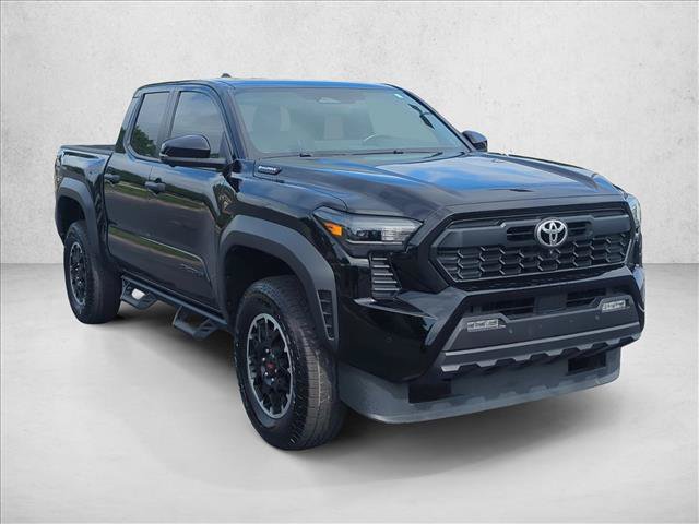 Certified 2024 Toyota Tacoma TRD Off-Road w/ TRD Off Road Premium Package AWD/4WD image 3