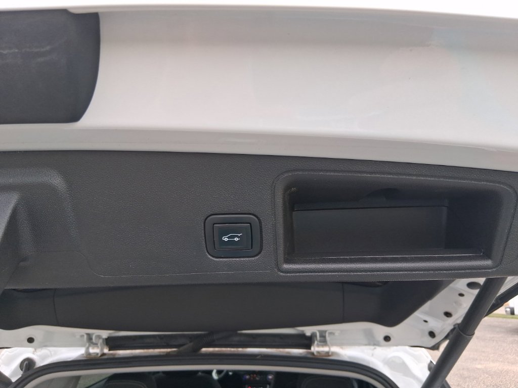 Used 2022 GMC Terrain SLE w/ Driver Convenience Package AWD/4WD image 22