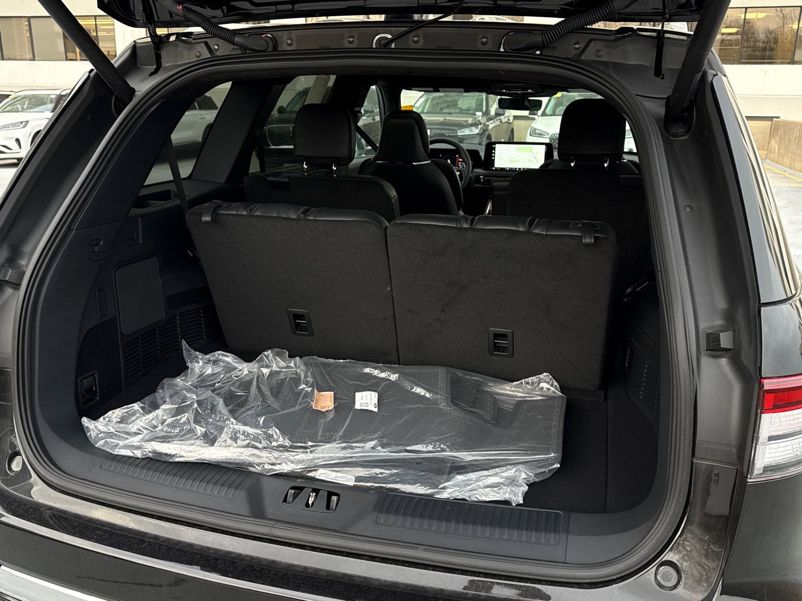 New 2025 Lincoln Aviator Black Label image 14