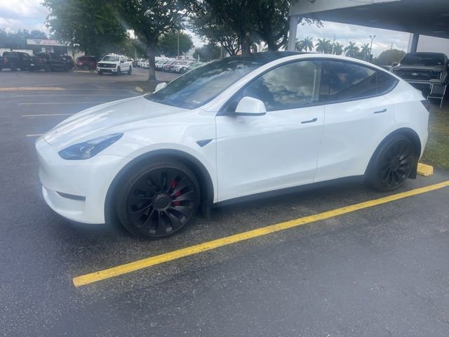 Used 2023 Tesla Model Y Performance AWD/4WD image 2