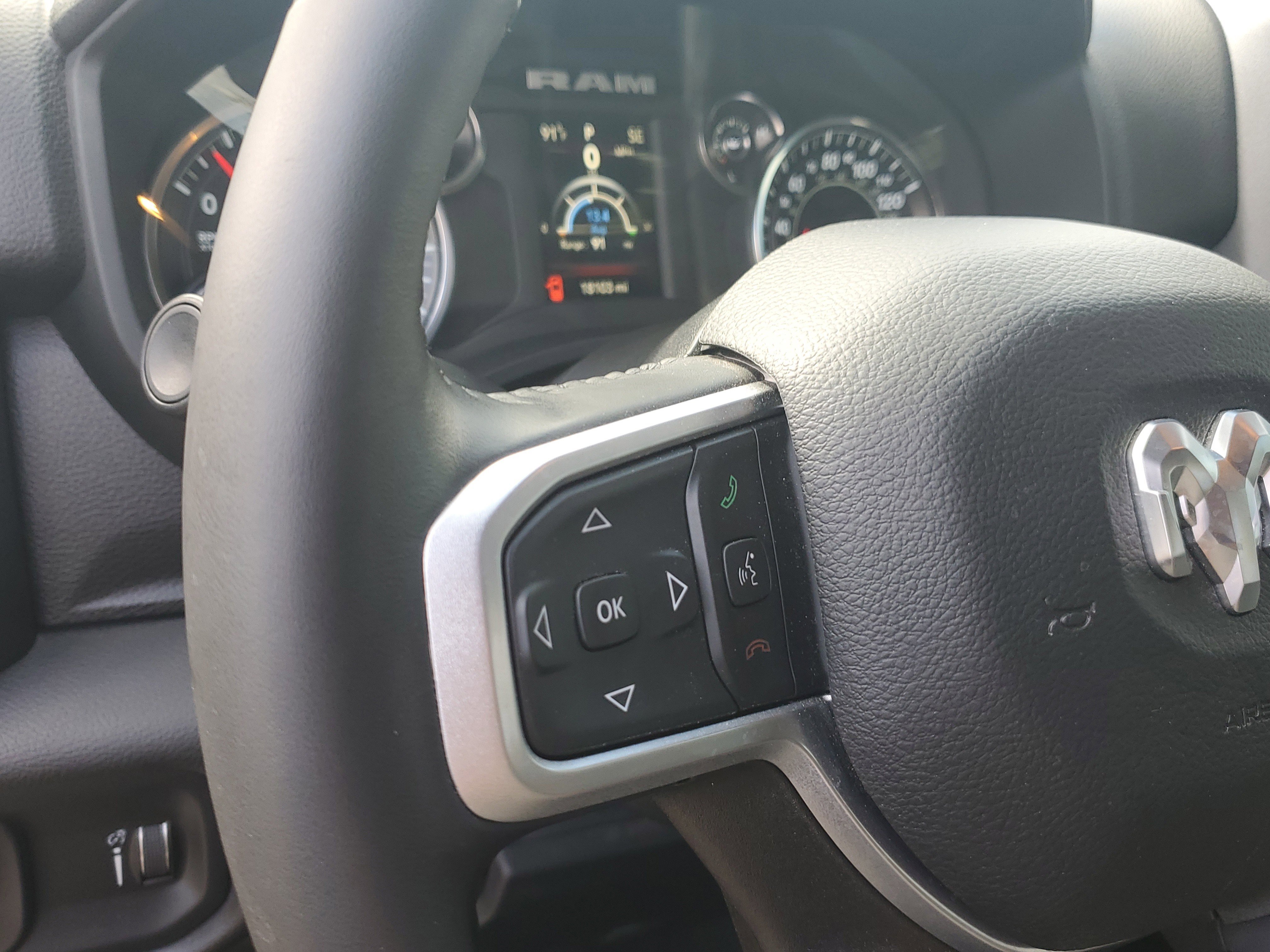 Used 2023 RAM 1500 Big Horn image 15