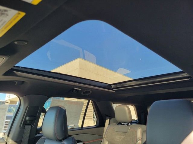 New 2026 Ford Explorer ST w/ Sun And Sound Package image 14