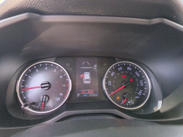 Certified 2022 Toyota RAV4 XLE w/ Convenience Package FWD image 11