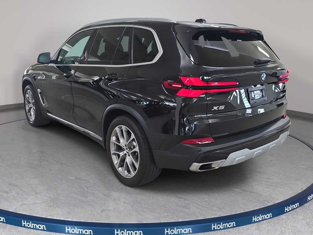 Used 2024 BMW X5 sDrive40i w/ Premium Package image 8