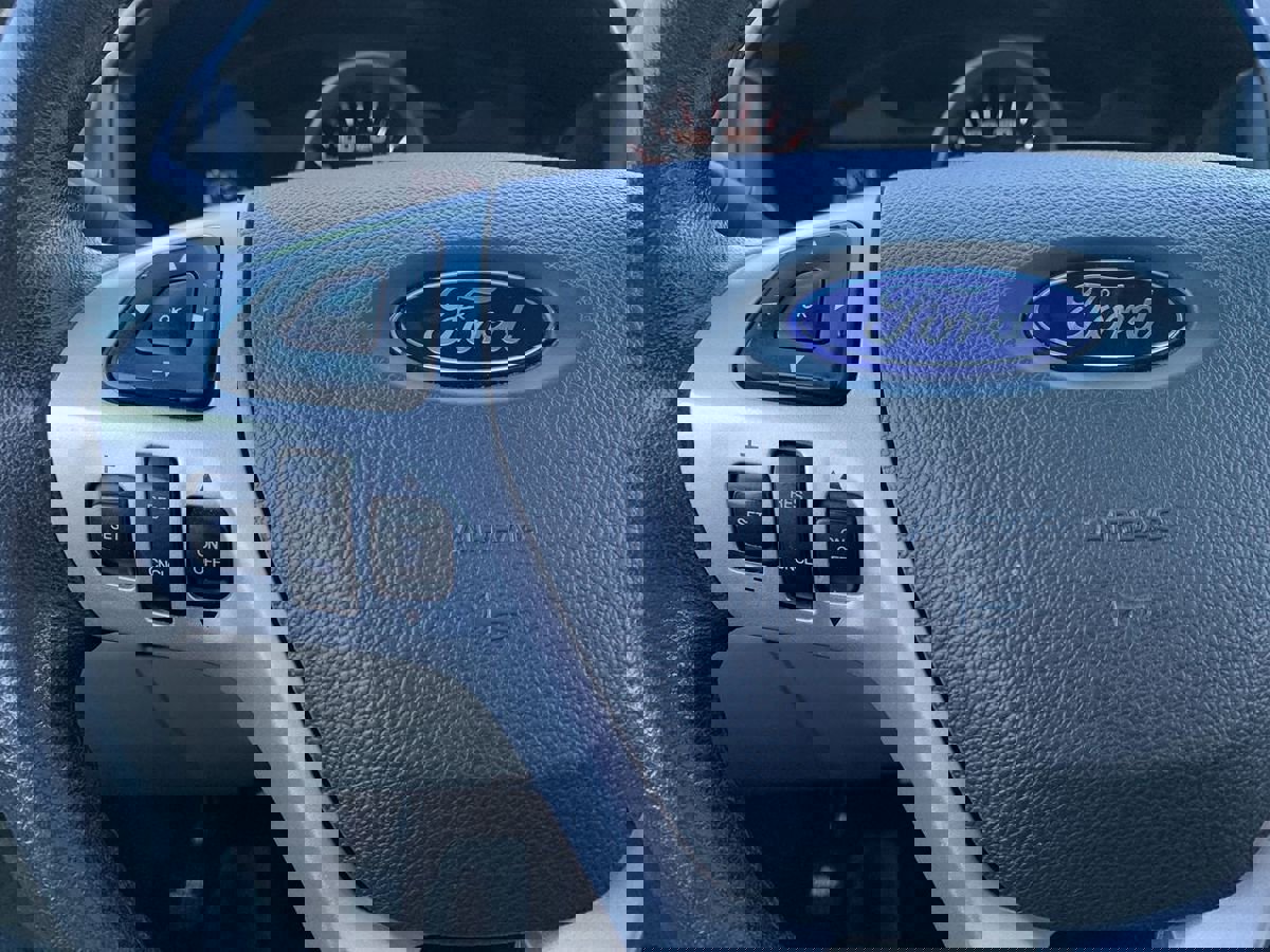 Used 2014 Ford Explorer XLT w/ Equipment Group 201A image 18