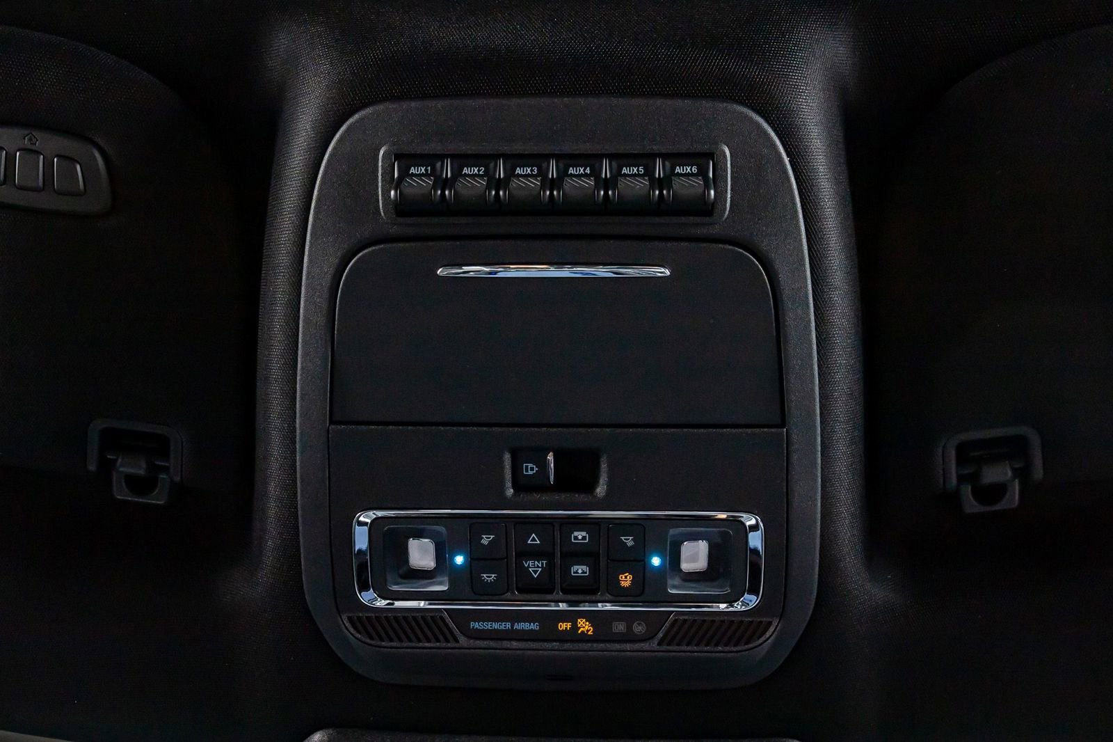 Used 2025 Ford F150 Raptor w/ Equipment Group 803A Raptor R image 29