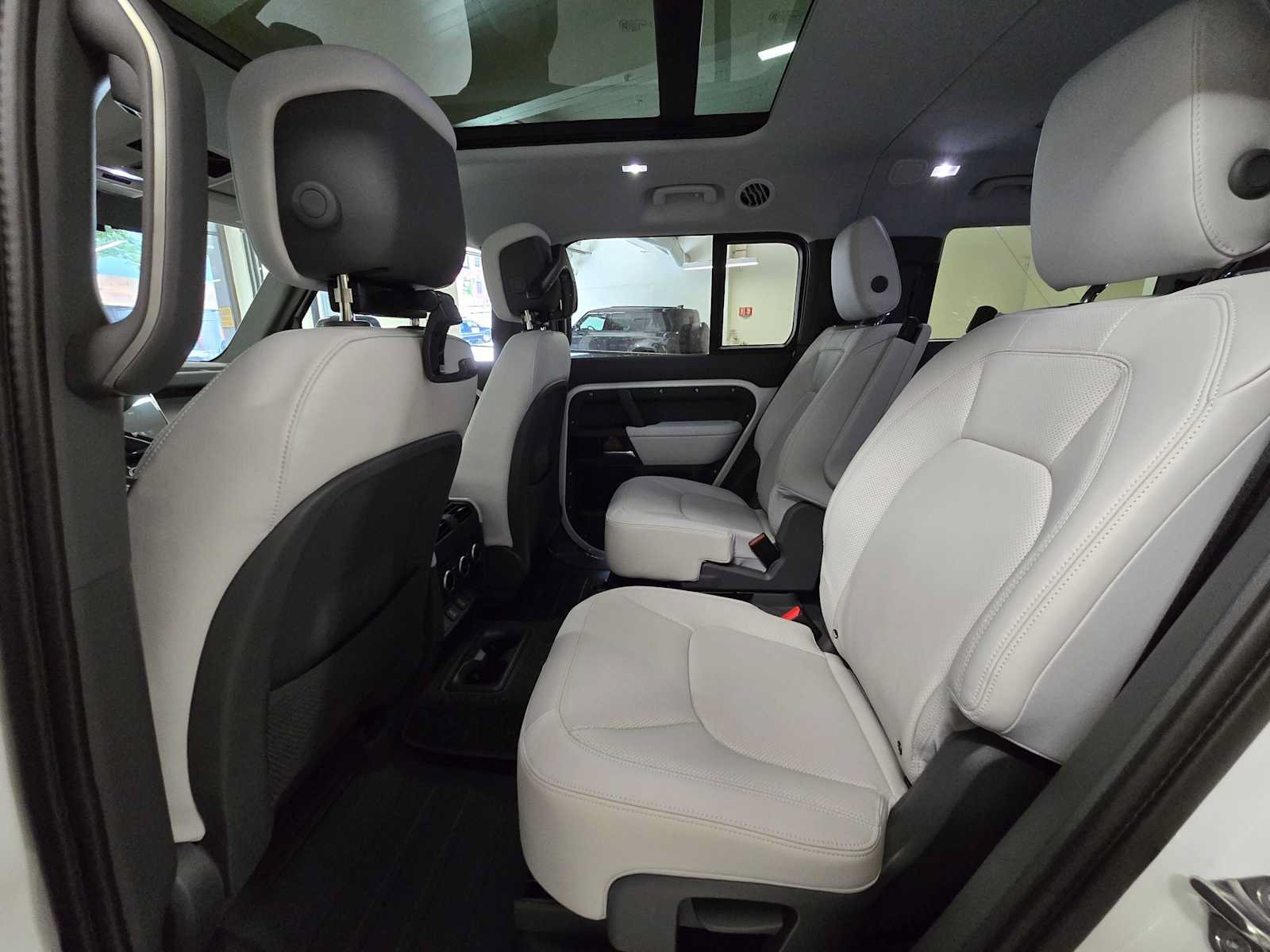 New 2026 Land Rover Defender 130 S AWD/4WD image 17