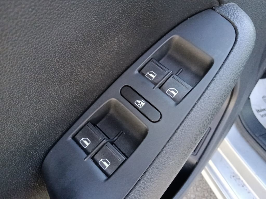 Used 2013 Volkswagen Jetta S FWD image 13