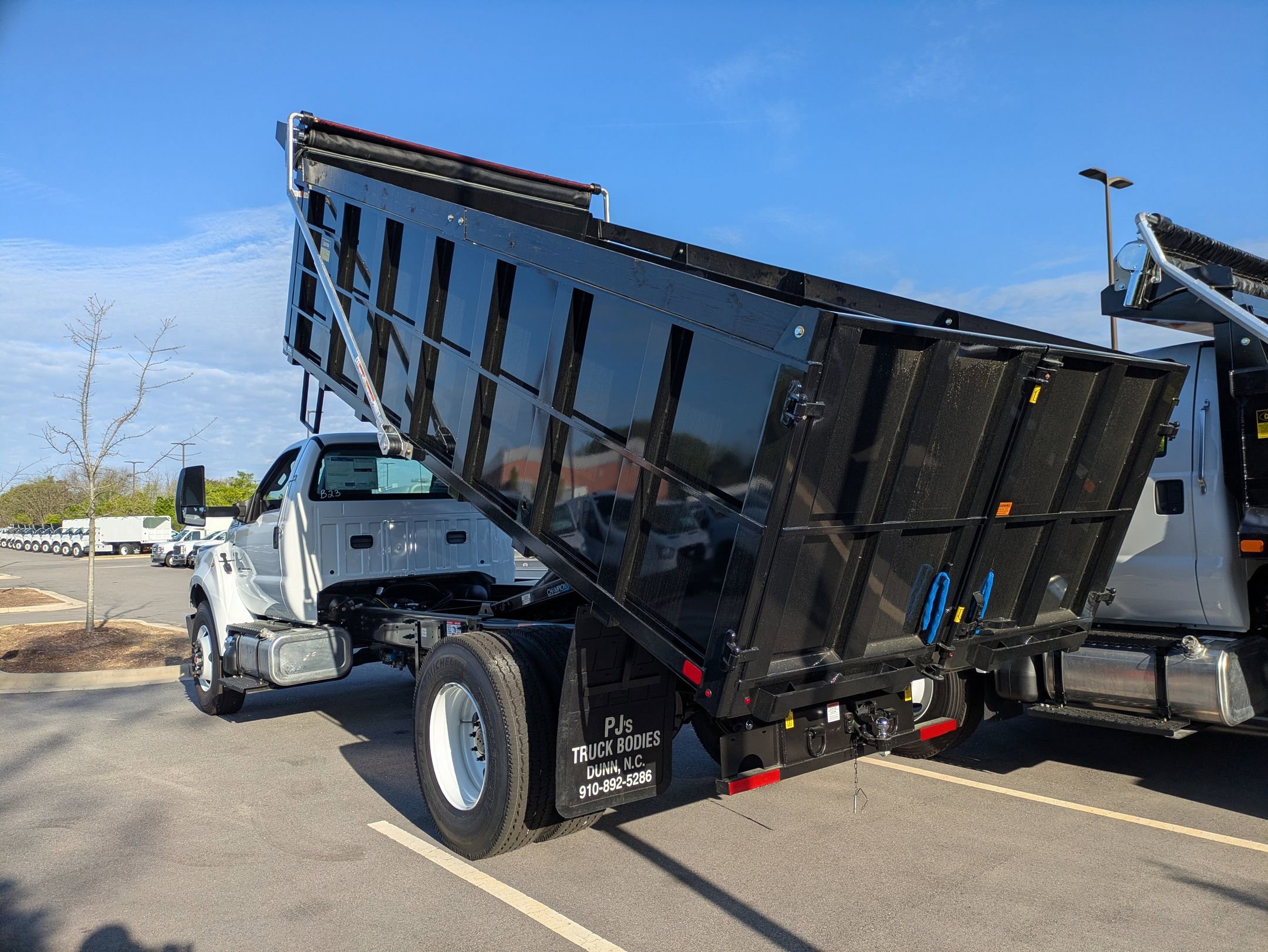 New 2027 Ford F750 2WD Regular Cab Super Duty image 29