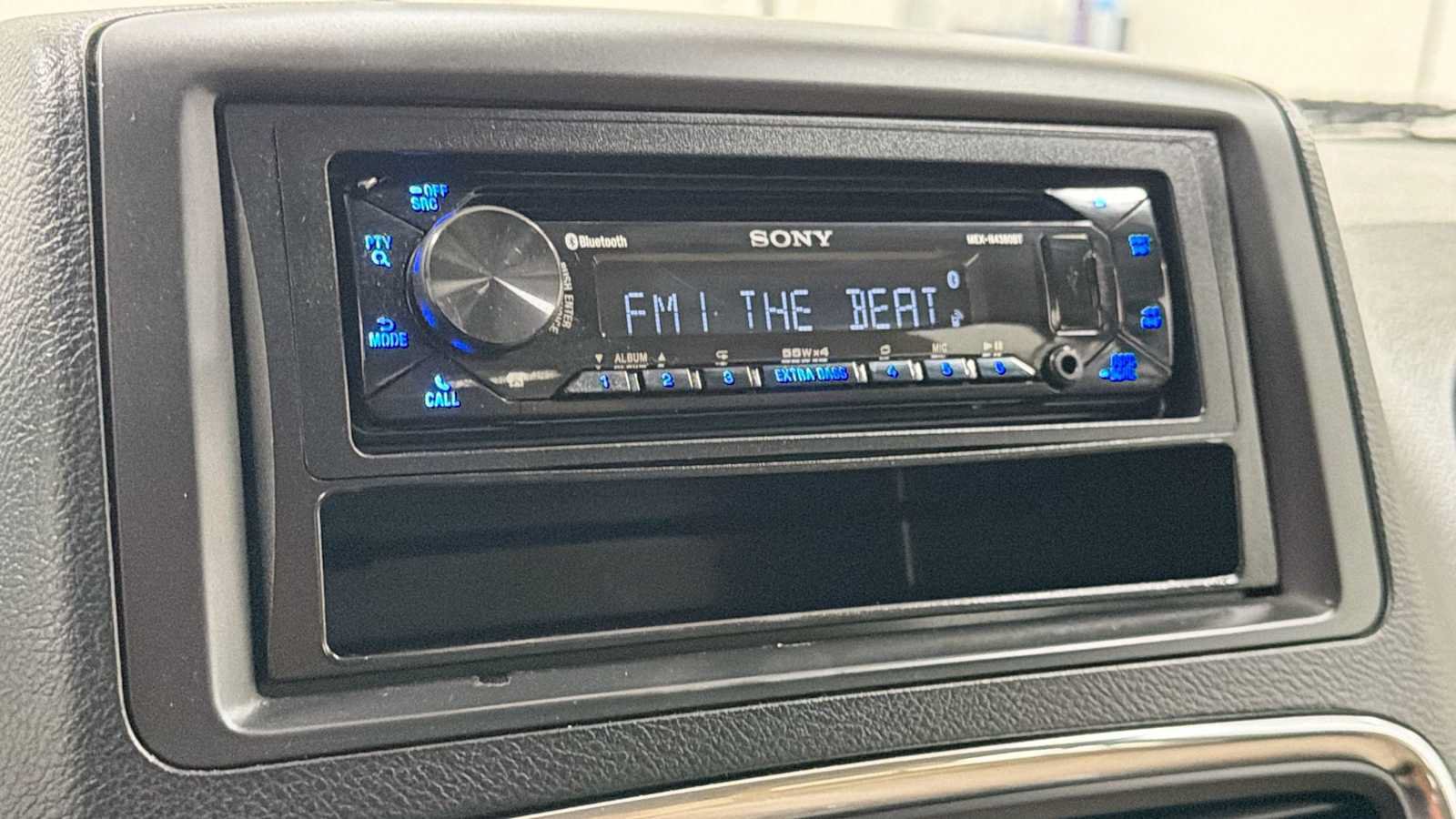 Used 2013 Dodge Grand Caravan American Value Package w/ UConnect Hands-Free Group FWD image 18