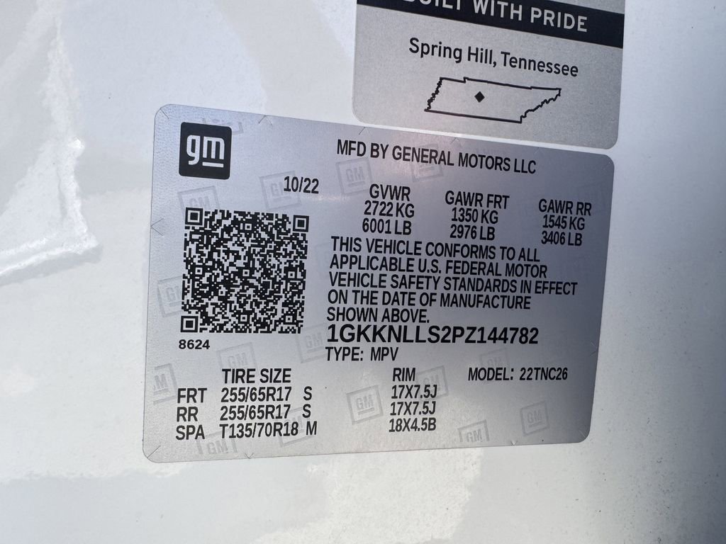 Used 2023 GMC Acadia AT4 w/ LPO, Cargo Package AWD/4WD image 31