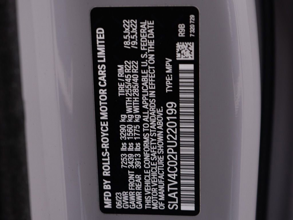 Used 2023 Rolls-Royce Cullinan image 61