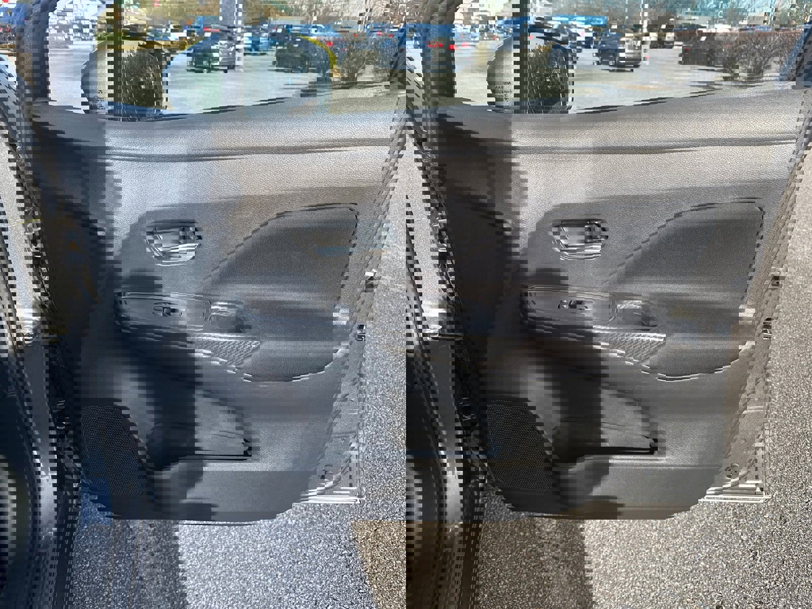 Used 2021 Nissan Versa SV image 13