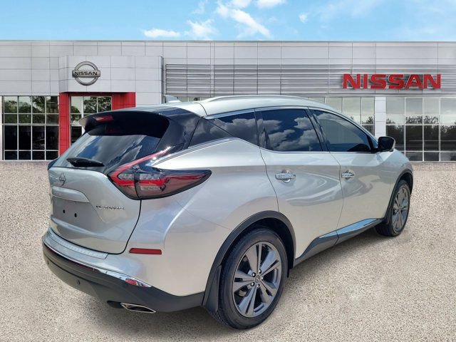 Certified 2024 Nissan Murano Platinum w/ Cargo Package FWD image 2