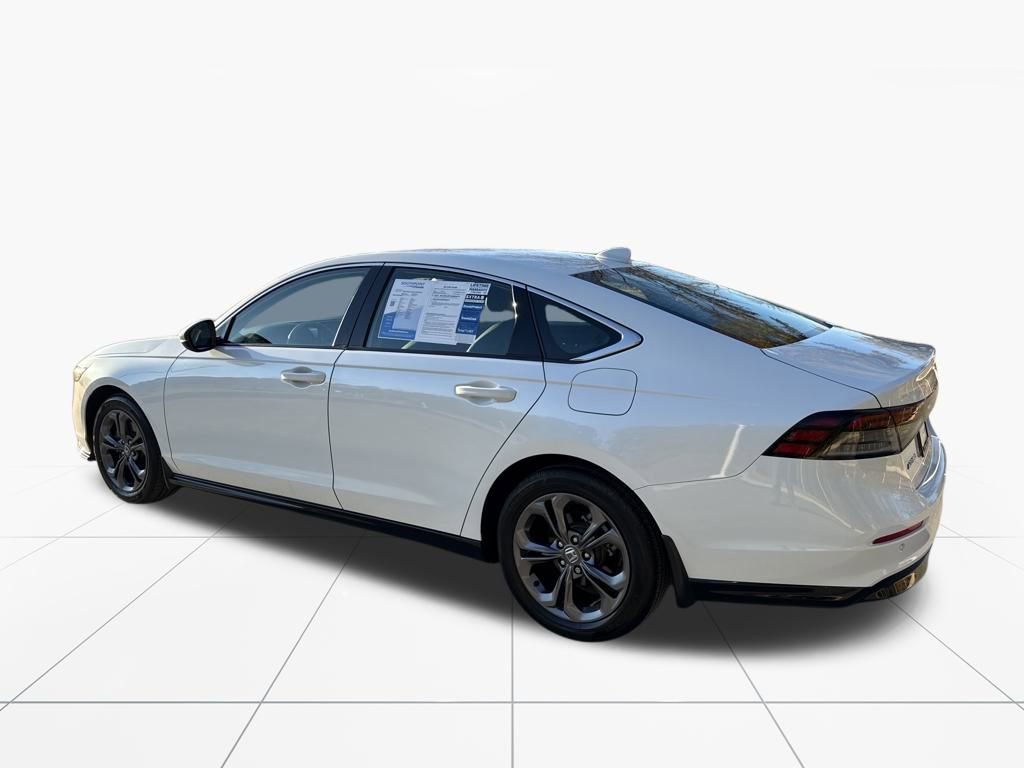 Used 2024 Honda Accord EX-L image 6