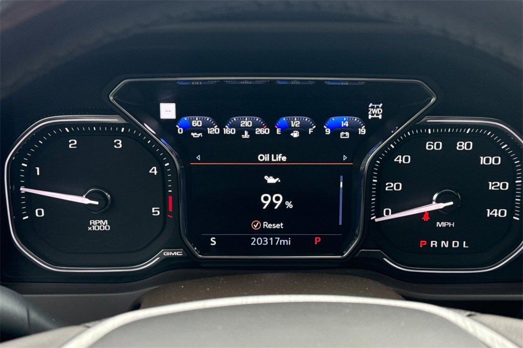 Used 2023 GMC Sierra 2500 Denali w/ Denali Ultimate Package image 22