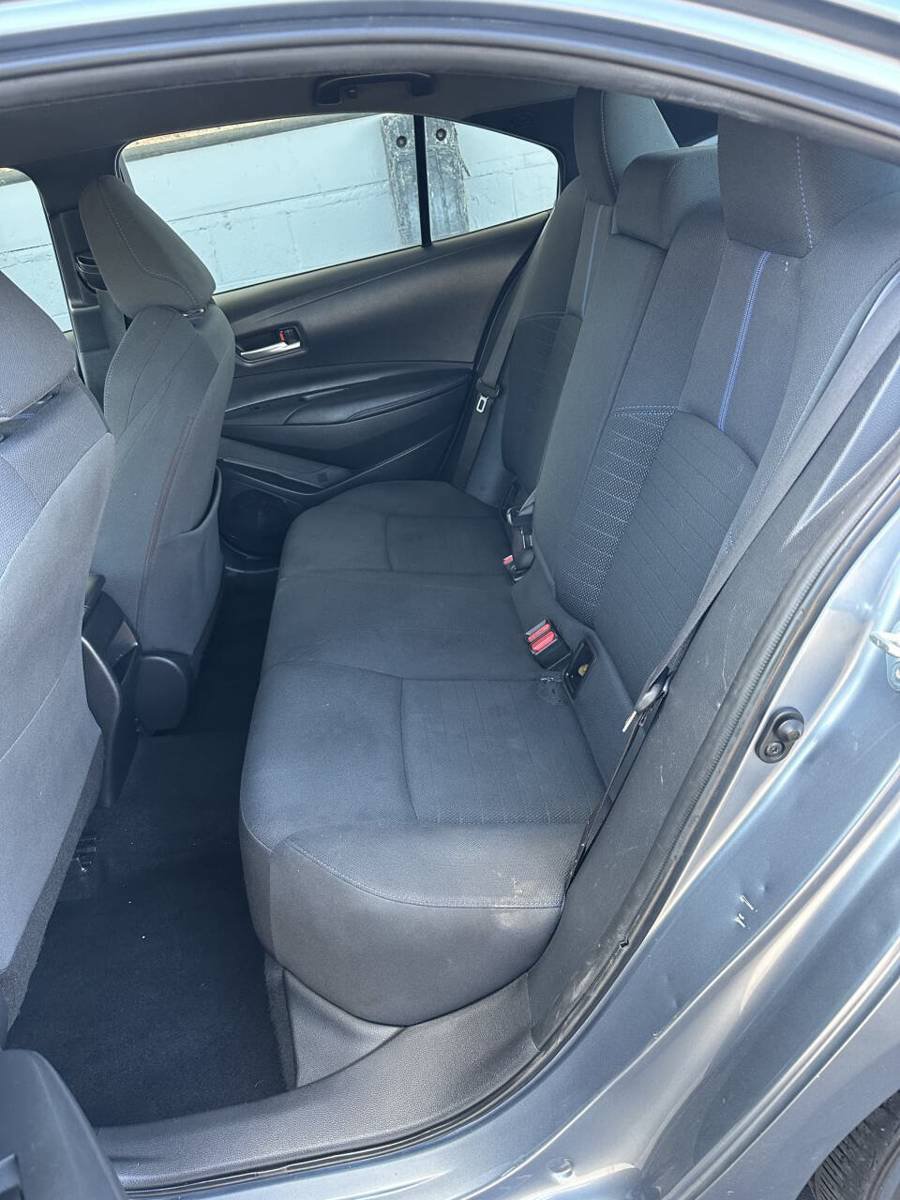 Used 2020 Toyota Corolla SE w/ Carpet Mat Package (TMS) FWD image 8