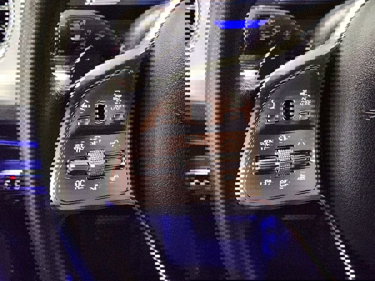 Used 2023 Mercedes-Benz G 550 image 46