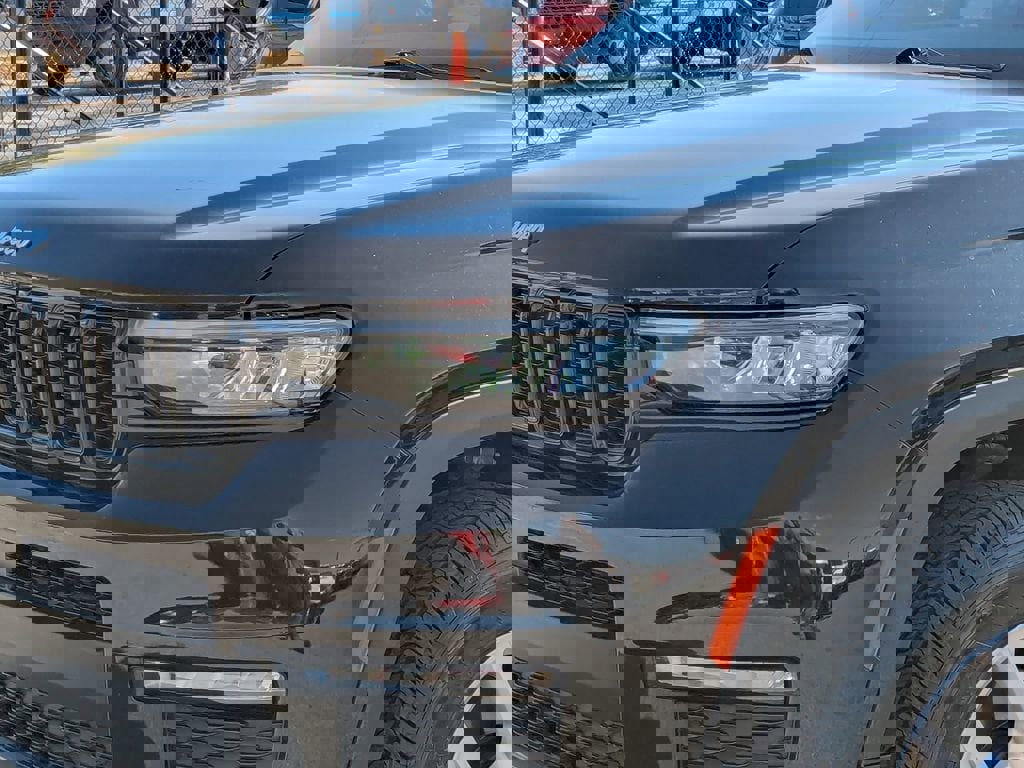 Used 2021 Jeep Grand Cherokee L Limited image 6