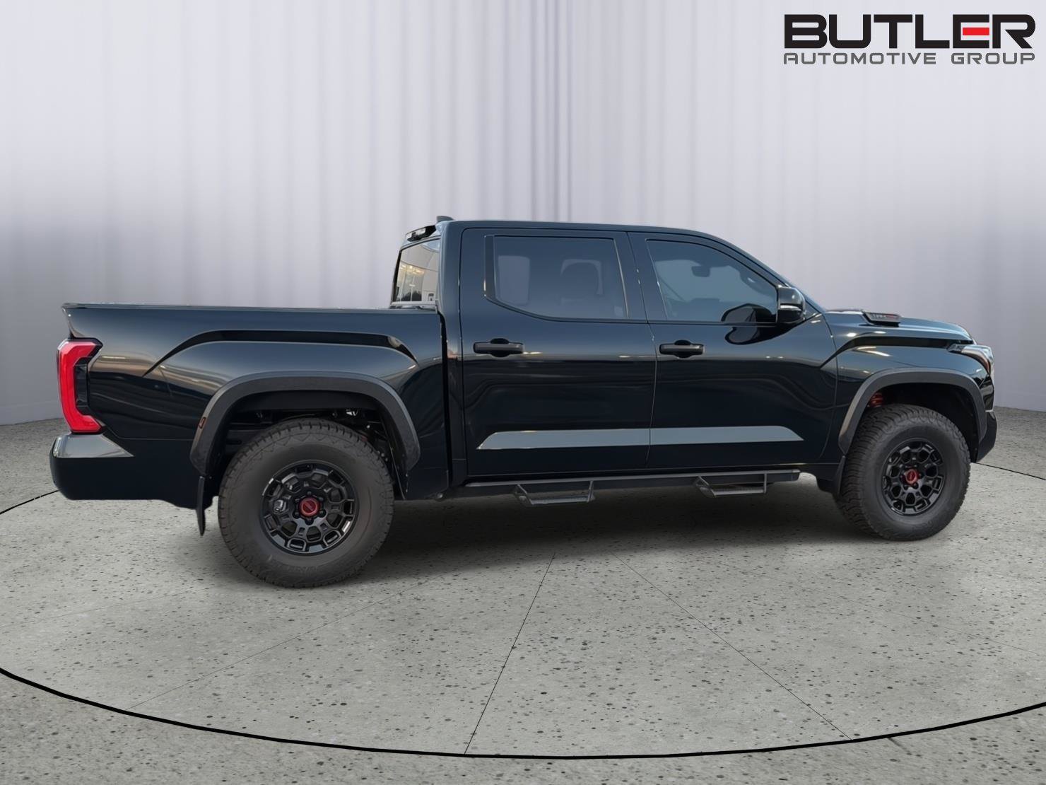 Used 2022 Toyota Tundra TRD Pro AWD/4WD image 8