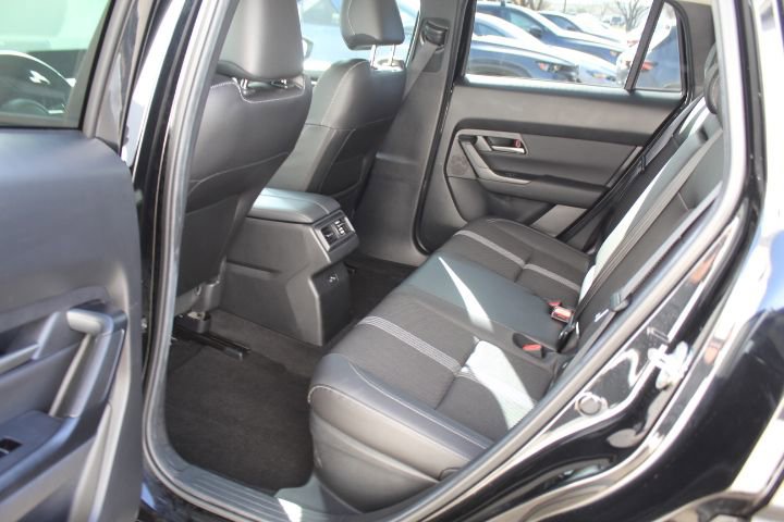 Certified 2025 MAZDA CX-50 2.5 Hybrid w/ Preferred Pkg image 32