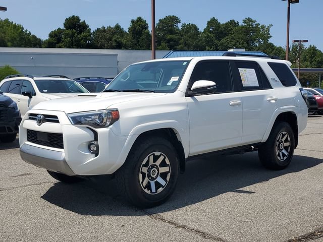 Used 2023 Toyota 4Runner TRD Off-Road Premium w/ Moonroof Package AWD/4WD image 3