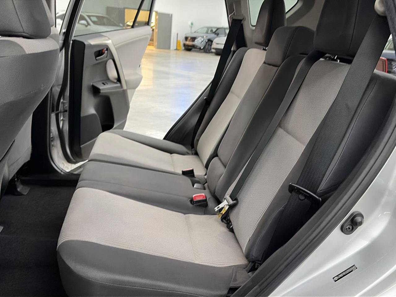 Used 2013 Toyota RAV4 LE FWD image 20