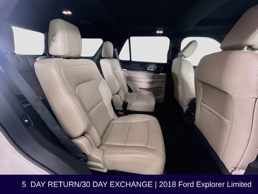 Used 2018 Ford Explorer Limited w/ Equipment Group 301A AWD/4WD image 33