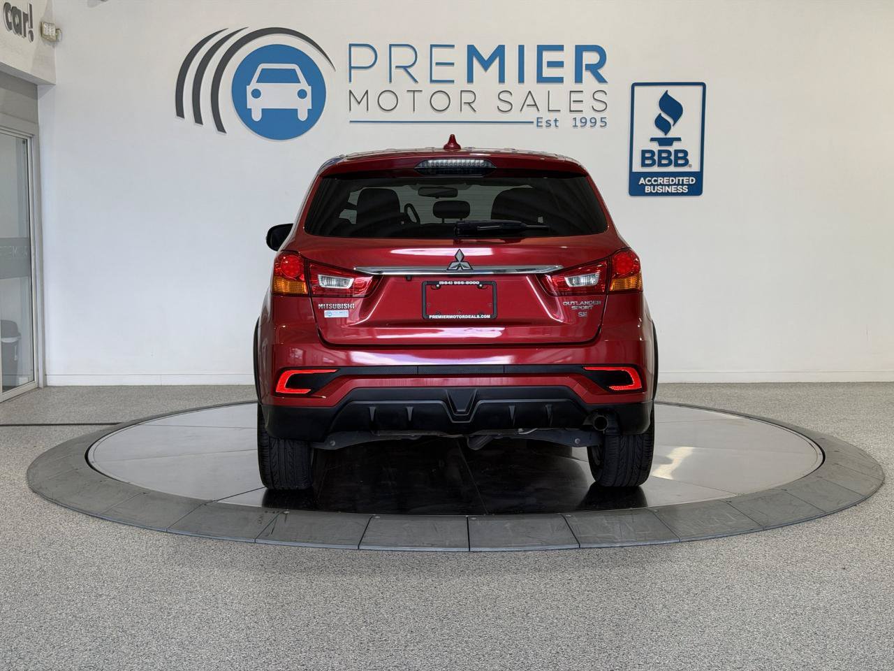 Used 2018 Mitsubishi Outlander Sport SE FWD image 4