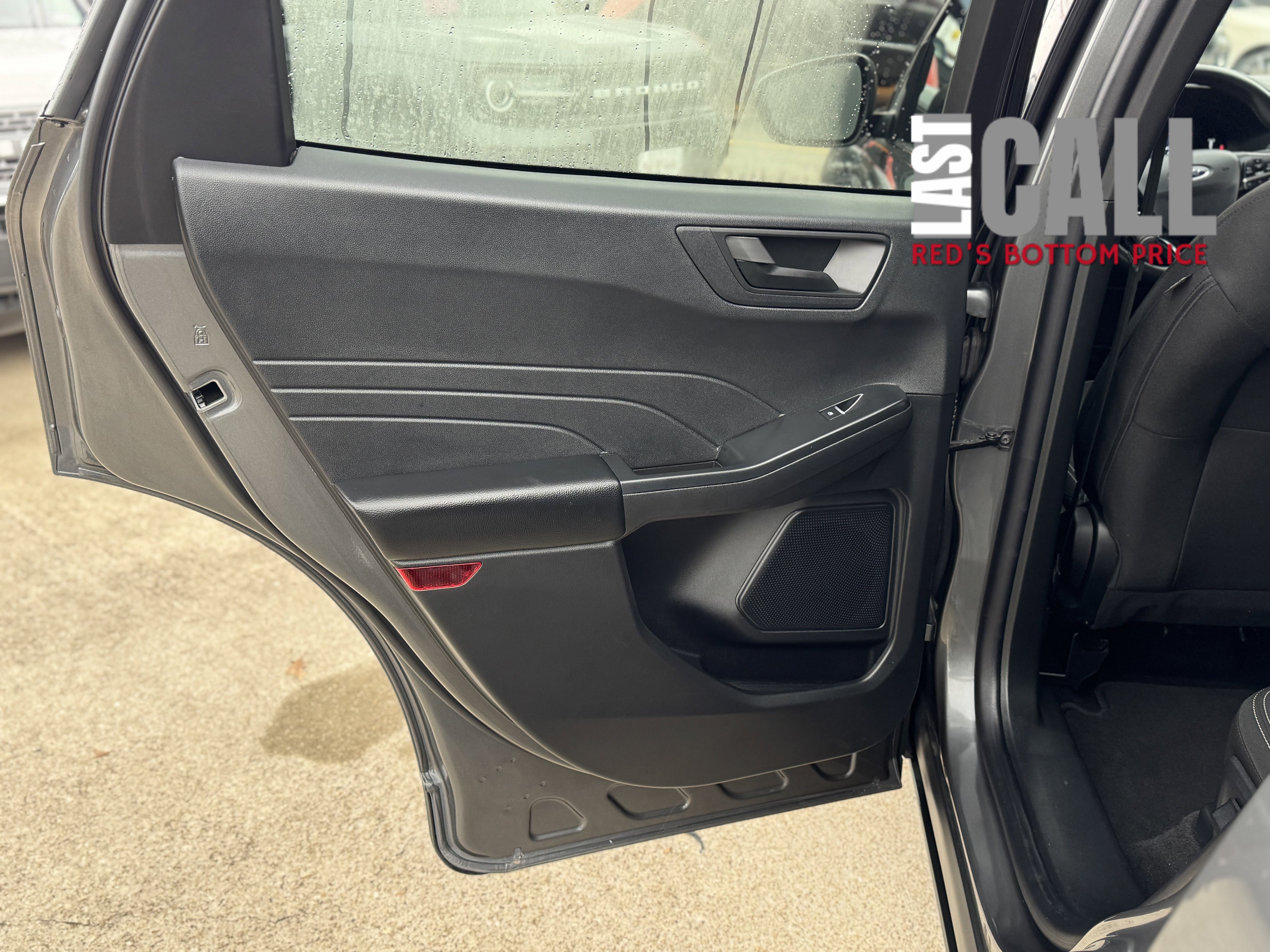 Used 2025 Ford Escape Active image 13