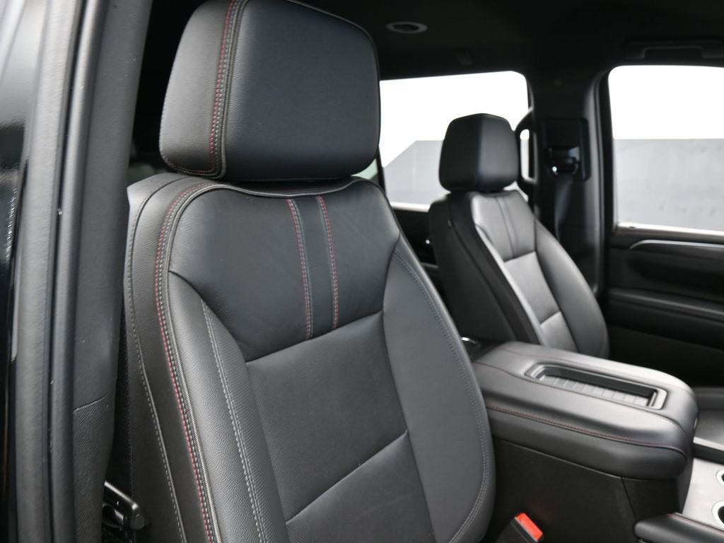 Used 2022 Chevrolet Tahoe RST w/ Luxury Package image 49