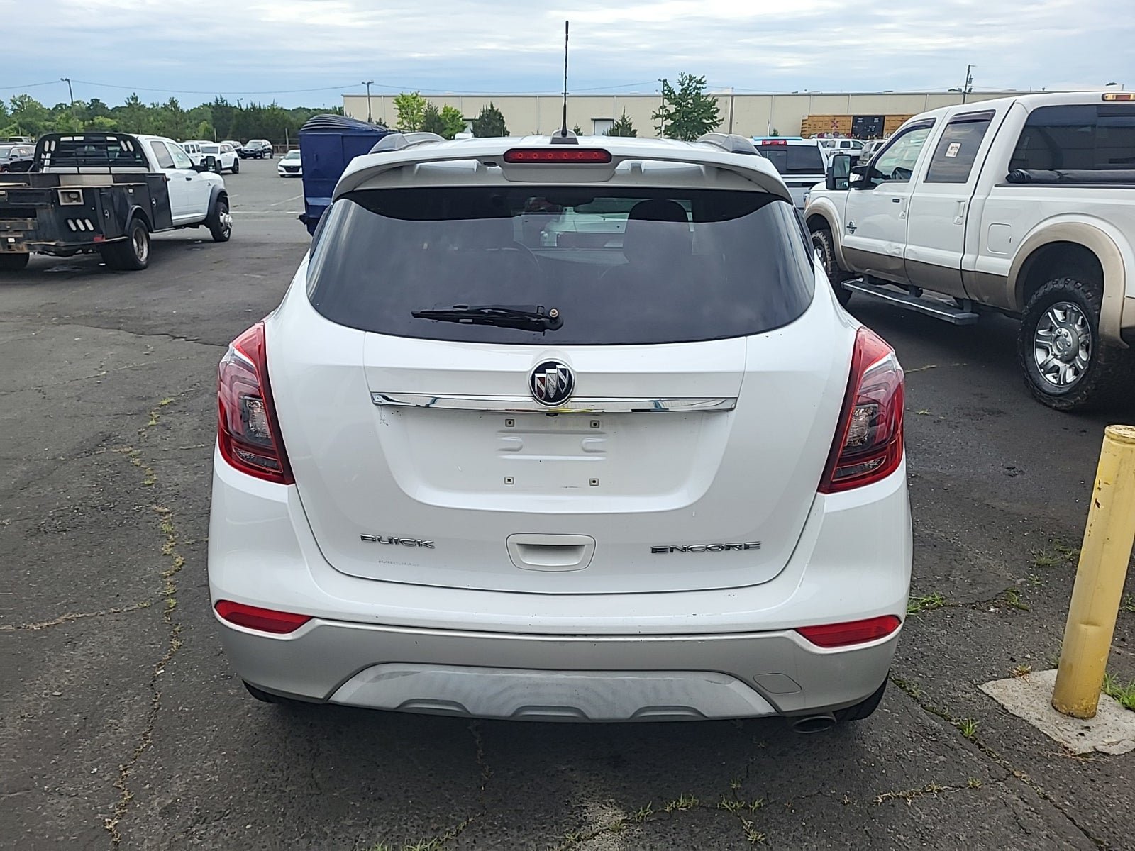 Used 2017 Buick Encore Sport Touring FWD image 6