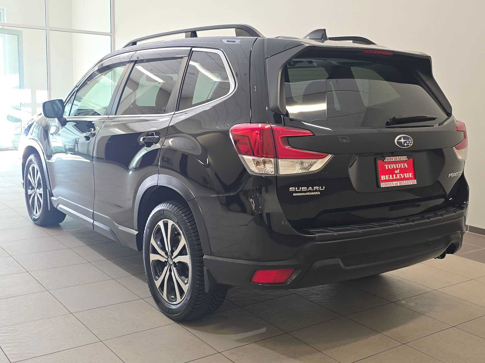 Used 2019 Subaru Forester Limited AWD/4WD image 4