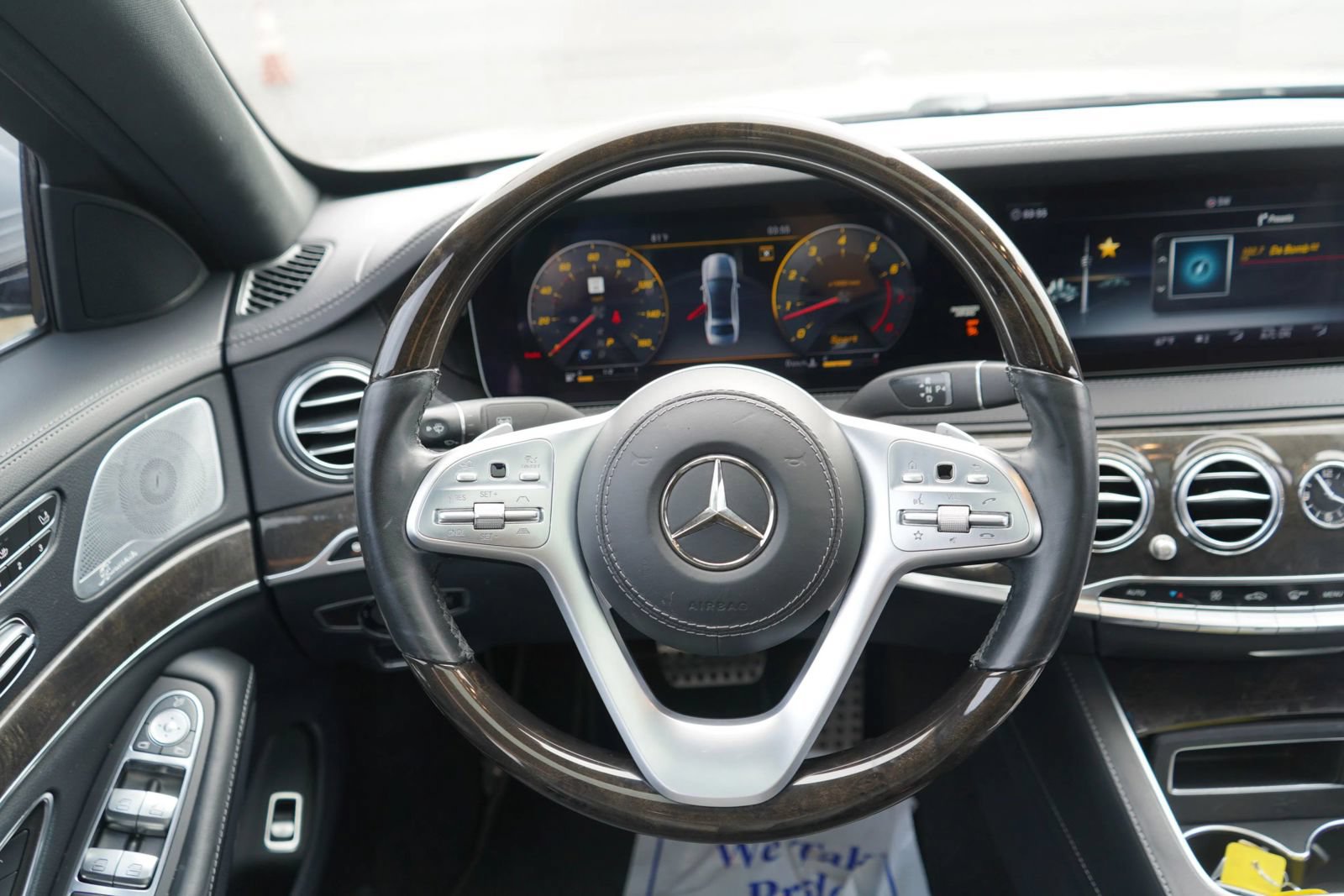 Used 2018 Mercedes-Benz S 560 Sedan image 17