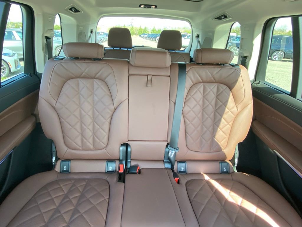 New 2027 BMW X7 xDrive40i AWD/4WD image 11